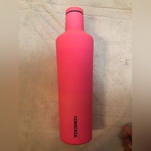 Corkcicle hot pink 25OZ spin cap water bottle